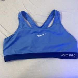nike pro sports bra